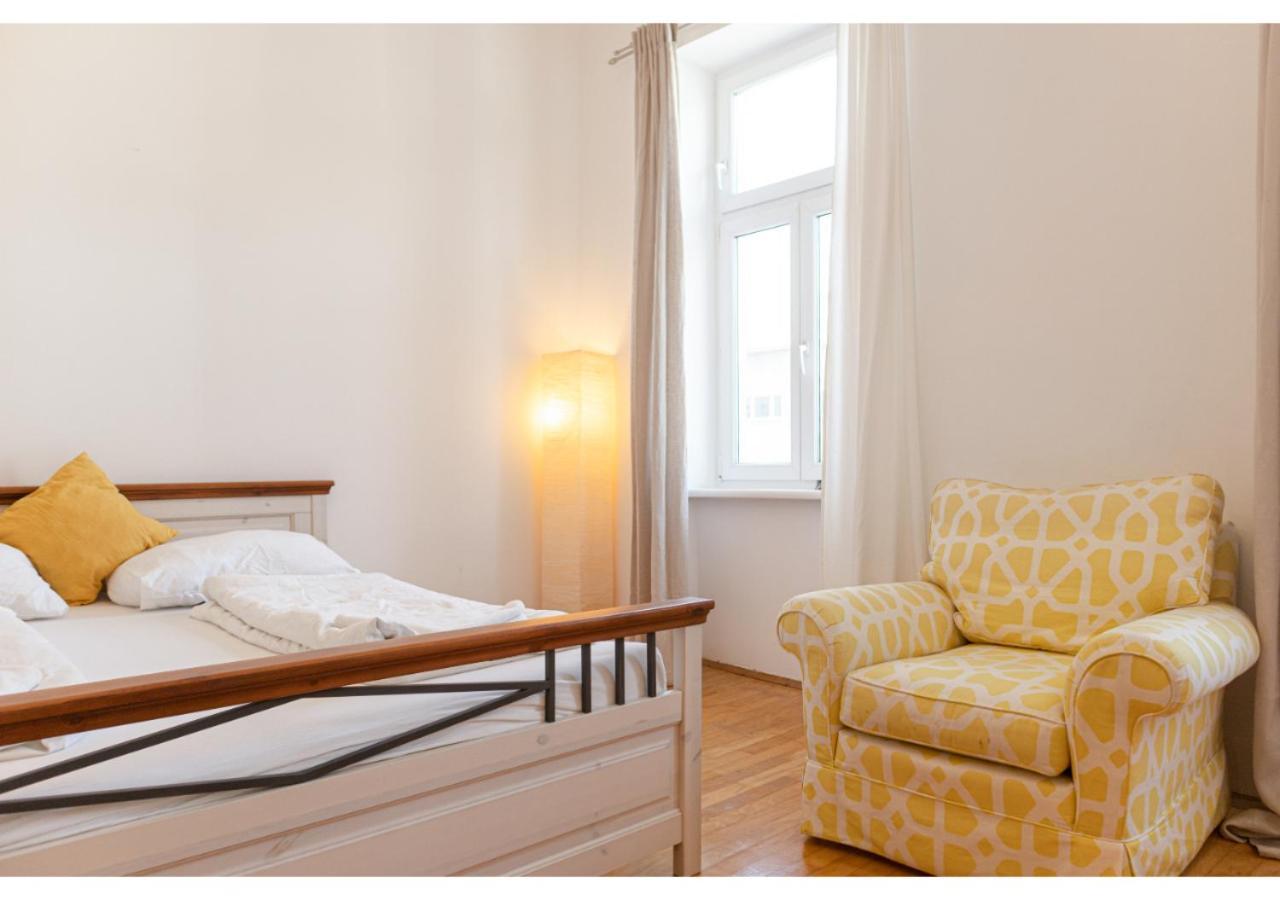 Cheerful 2Br Apartment - Suitable For Longstays Wien Eksteriør bilde